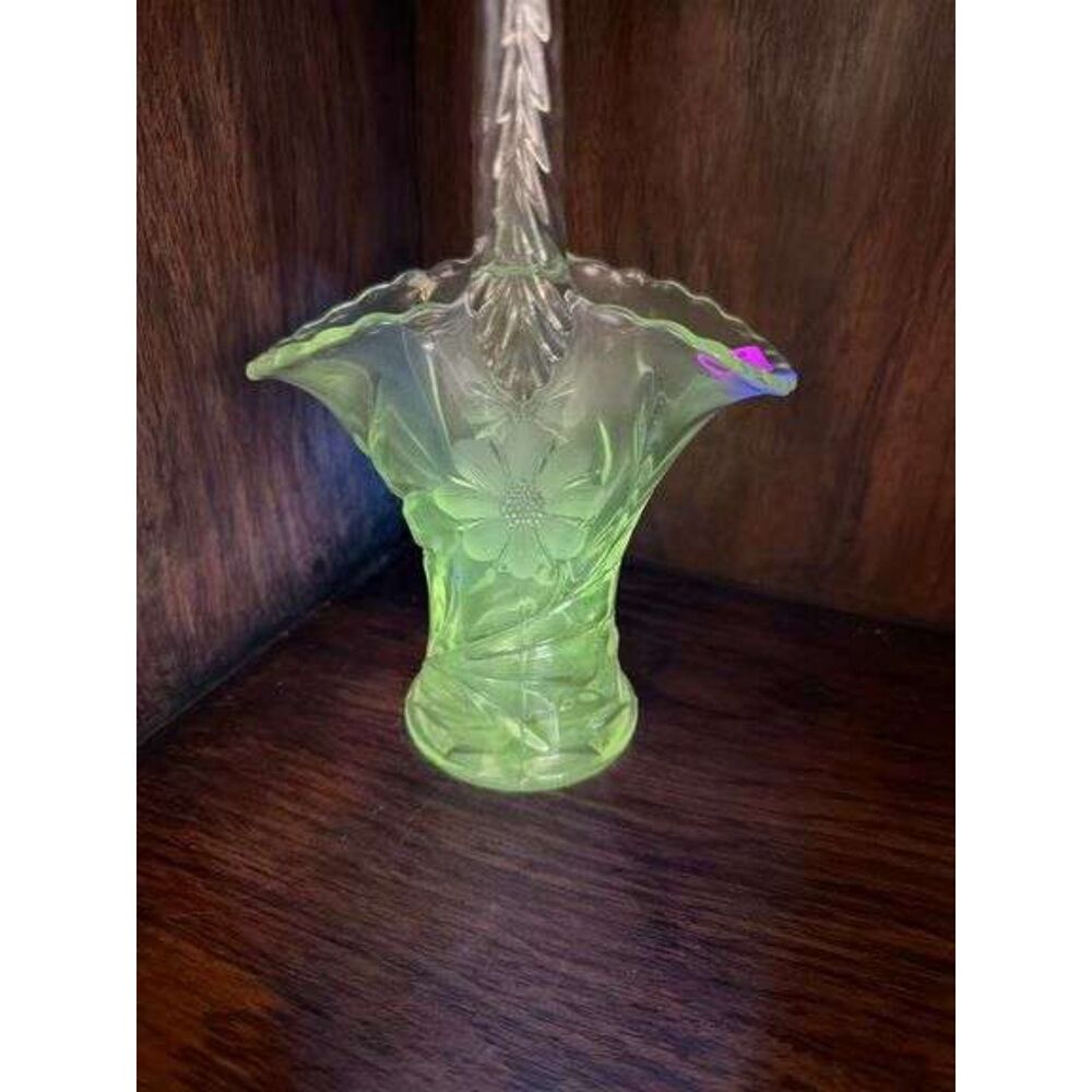 Vtg Westmoreland Uranium glass floral bride's basket